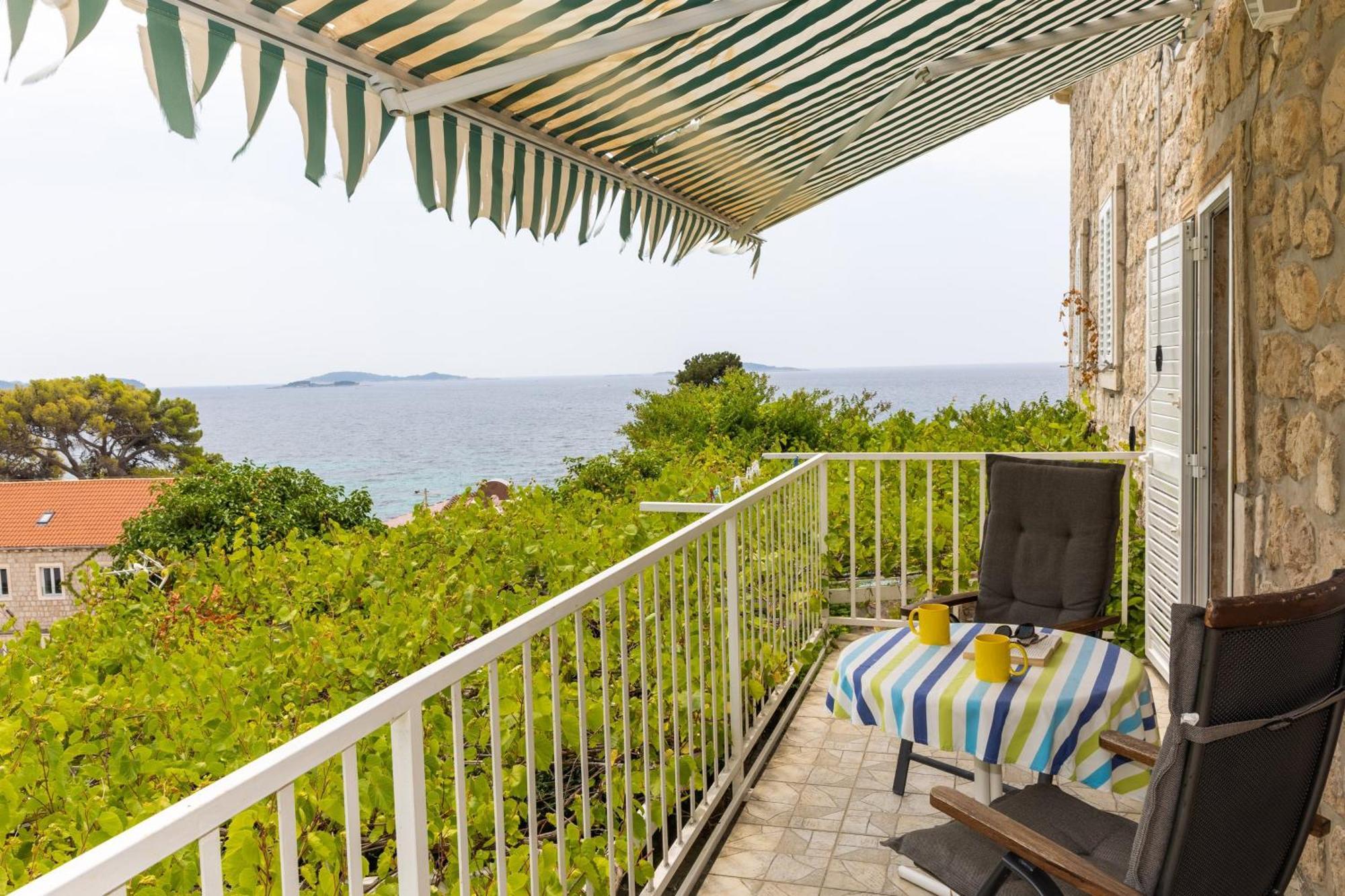 Apartments Mare مْليني الغرفة الصورة