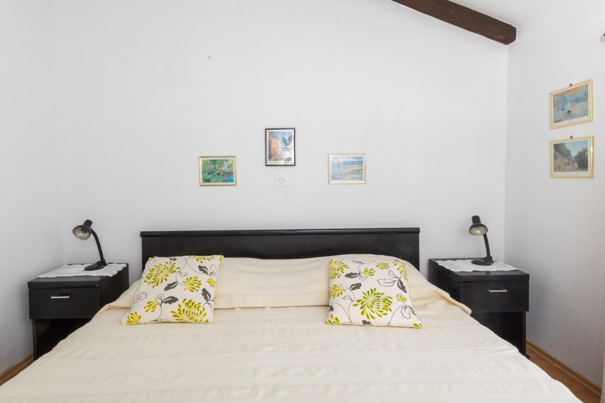 Apartments Mare مْليني الغرفة الصورة
